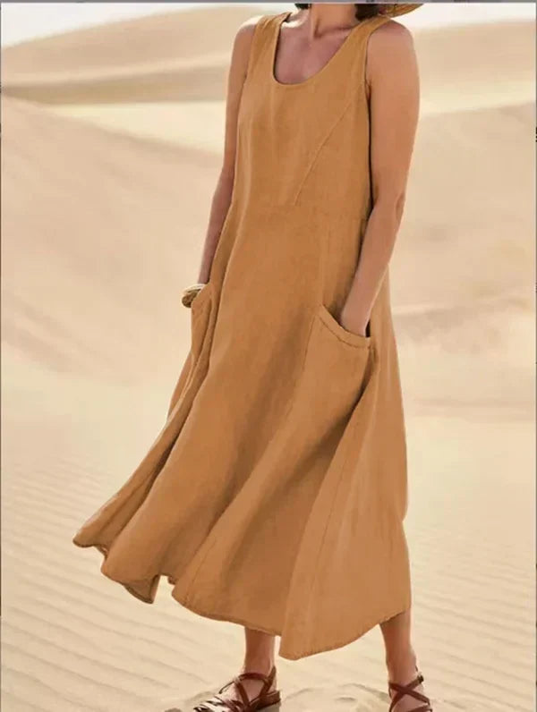 Women's Sleeveless Midi Dress with Scoop Neckline and Side Pockets