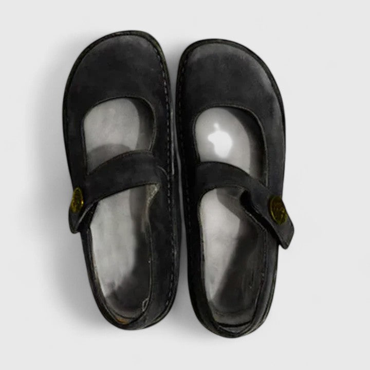 Women's Mary Jane Shoes with Stitched Sole Detail