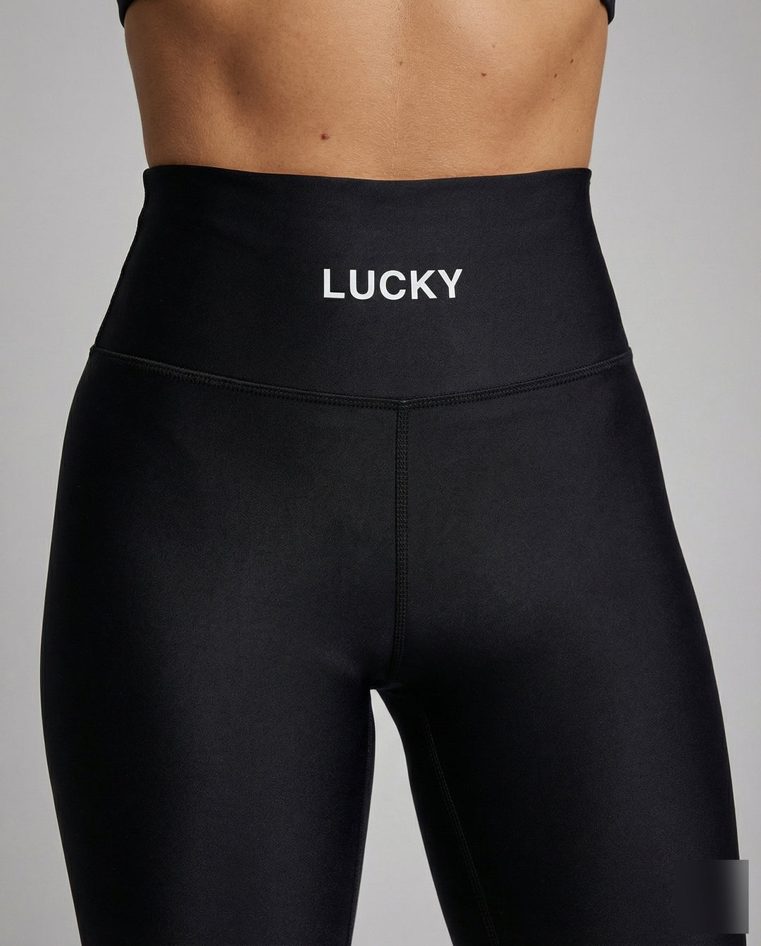 Product 15552463208778 - close_up_detail