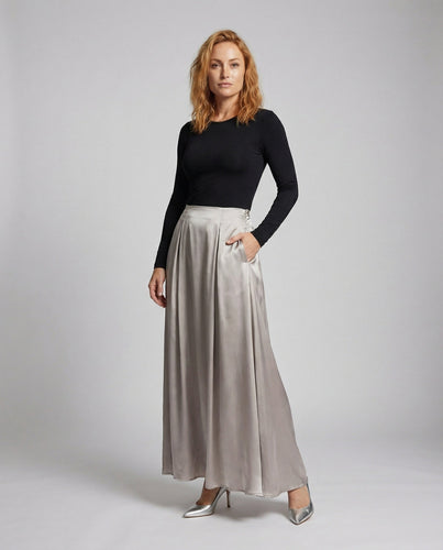 Women's flowing maxi skirt in A-line
