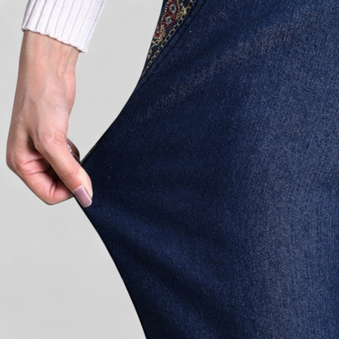 Women’s Straight Leg Pants with Elastic Waist Side Pockets